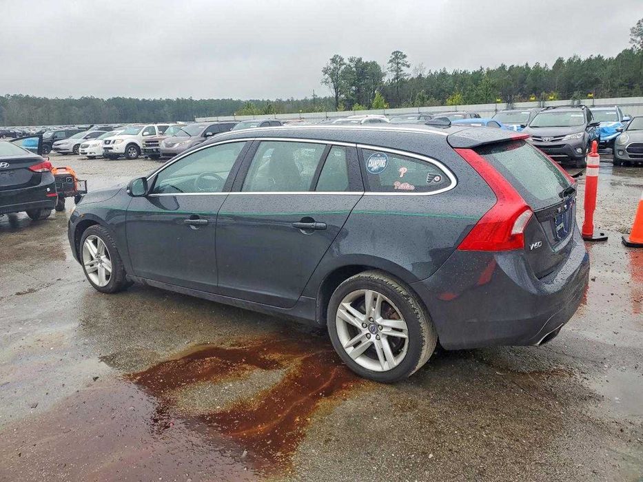 Volvo V60 Premier+ (2015)