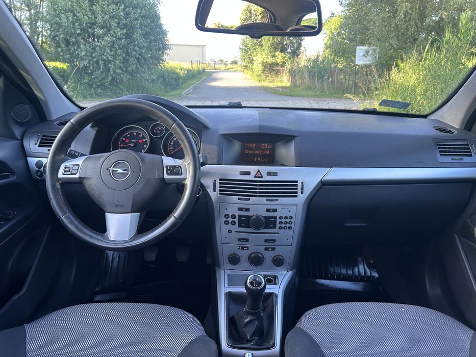 Sprzedam samochod Opel Astra H