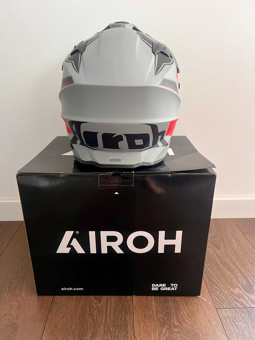 Kask Motocyklowy Airoh Commander 2 XL