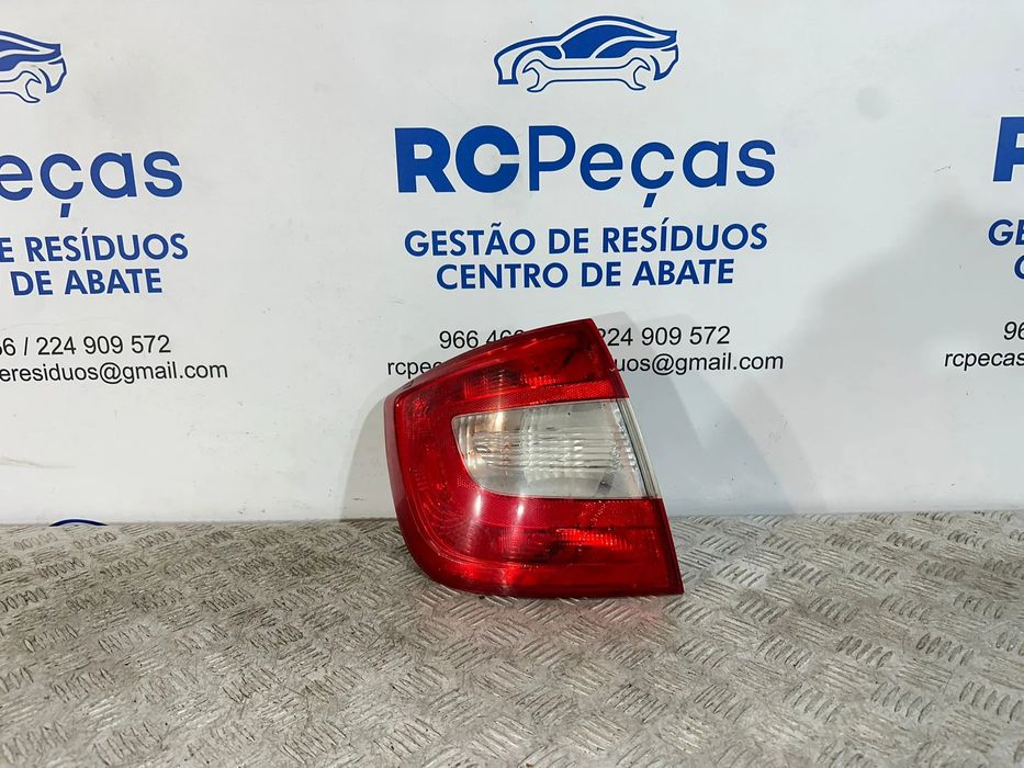 Farolim Original Esquerdo Tras Traseiro Skoda Rapid NH3 5JH945095