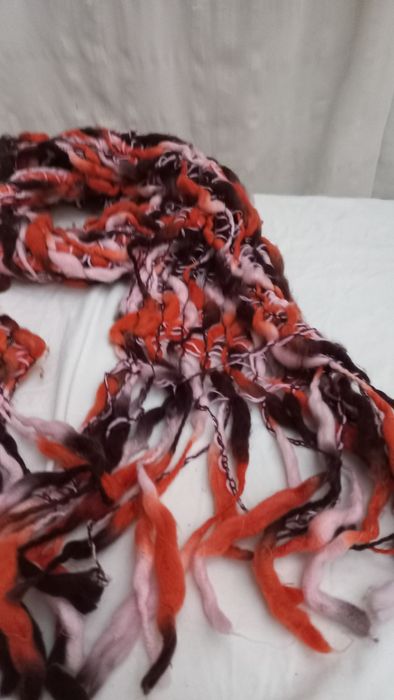 Cachecol unisexo malha trabalhada tons castanho e laranja