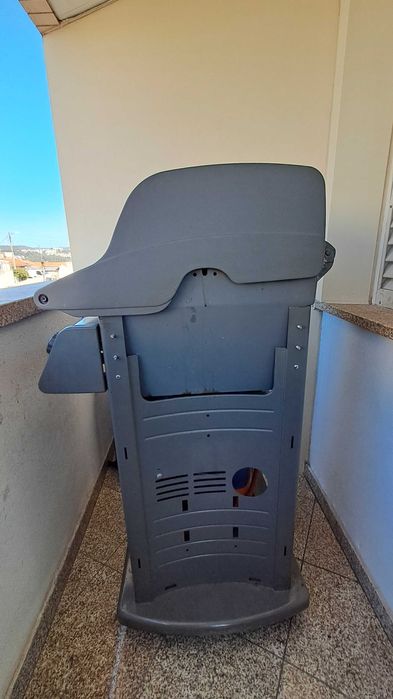 grelhador WEBER SPIRIT c/ capa protetora c/ garrafa gás