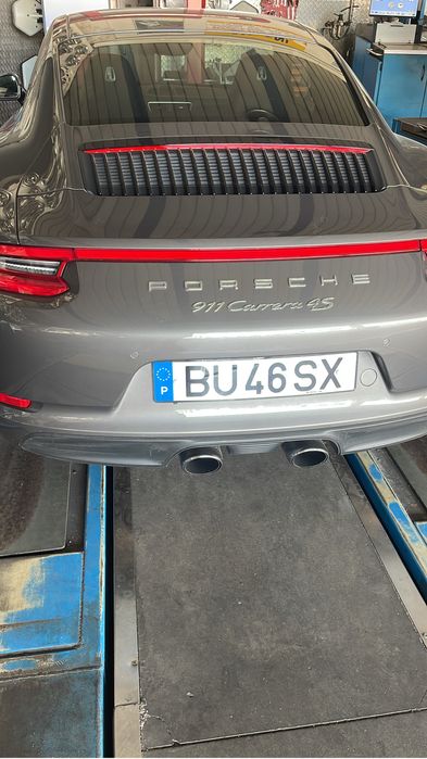 Porsche 911    991.2. 4S