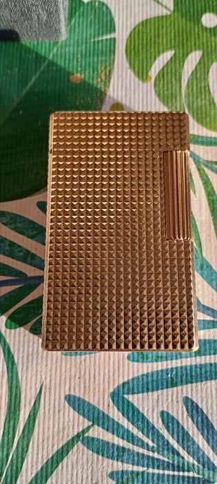 Isqueiro Dupont, folheado a ouro 20 Kilates.