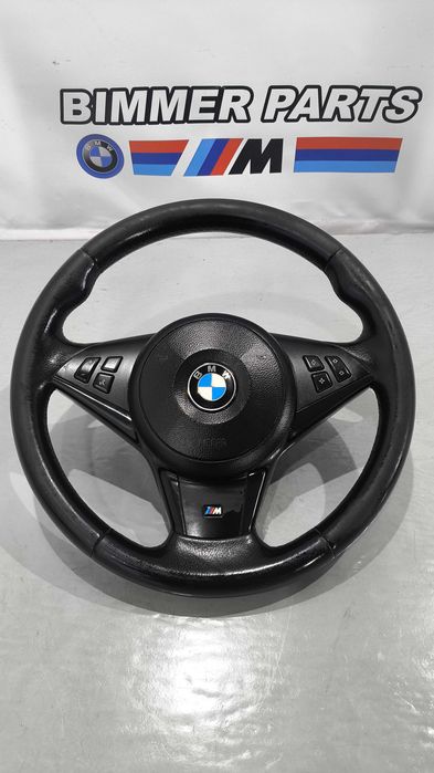 Volante BMW Serie 5/6 (E60/E61/E63/E64) Pack M (Chave de Lamina/Fase 1)