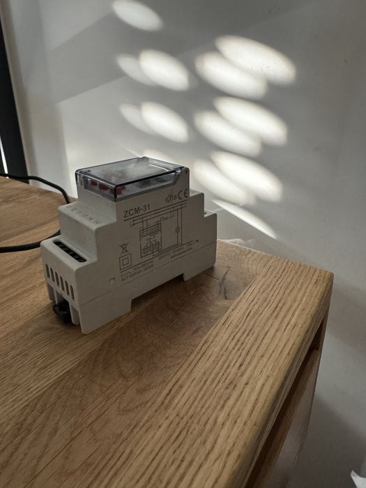 Programator czasowy astronomiczny ZCM-31 230V AC ZAMEL