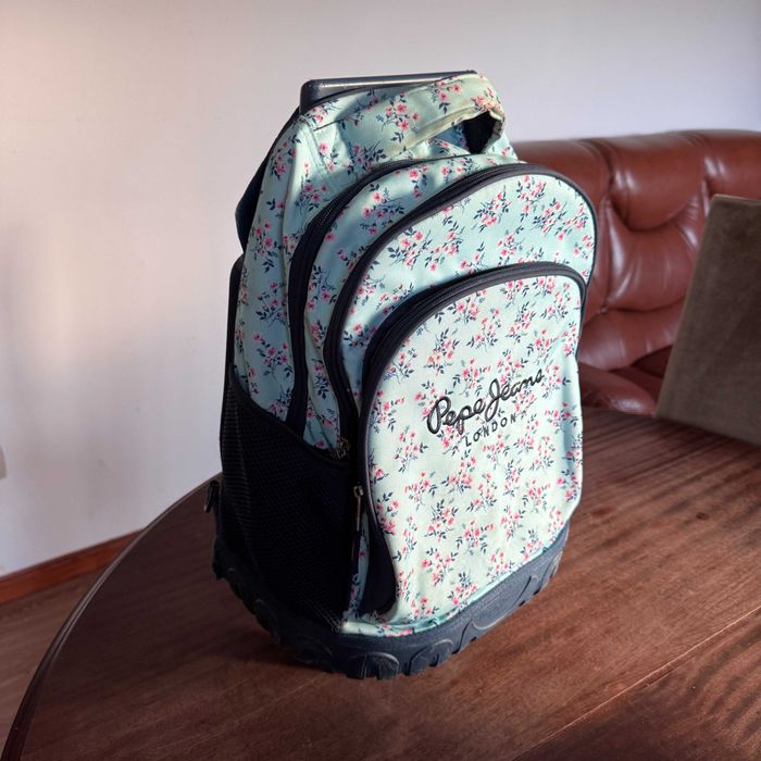 Mochila Azul com Rodas