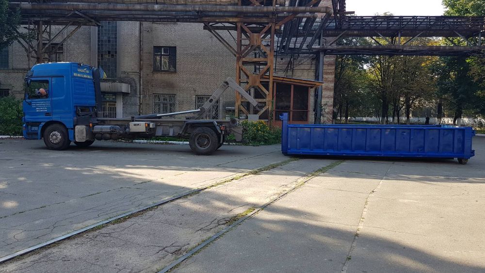 Контейнер для буд сміття, вивіз сміття, перевезення
