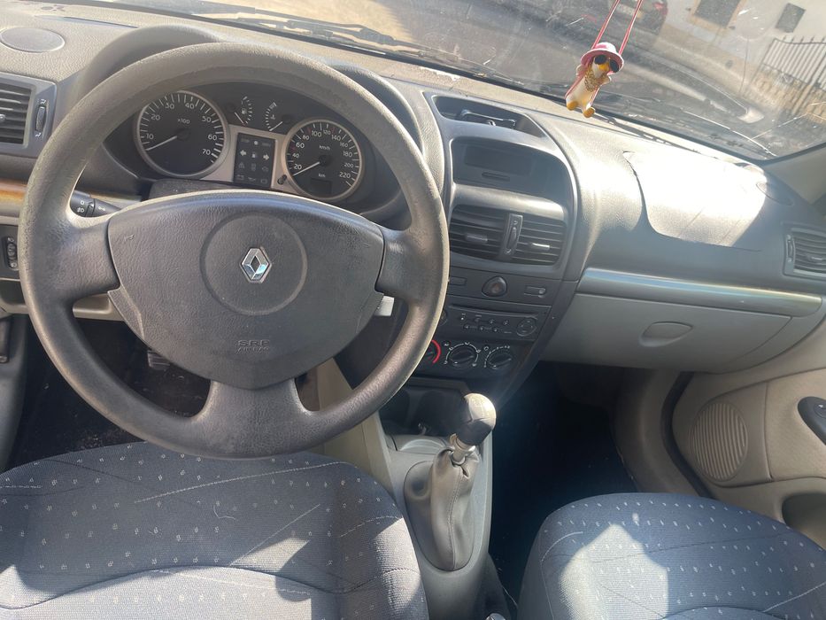 Vendo carro Renault Clio 1.5