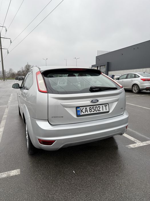 Продам власний автомобіль!Економний та надійний! Повністю обслужений!