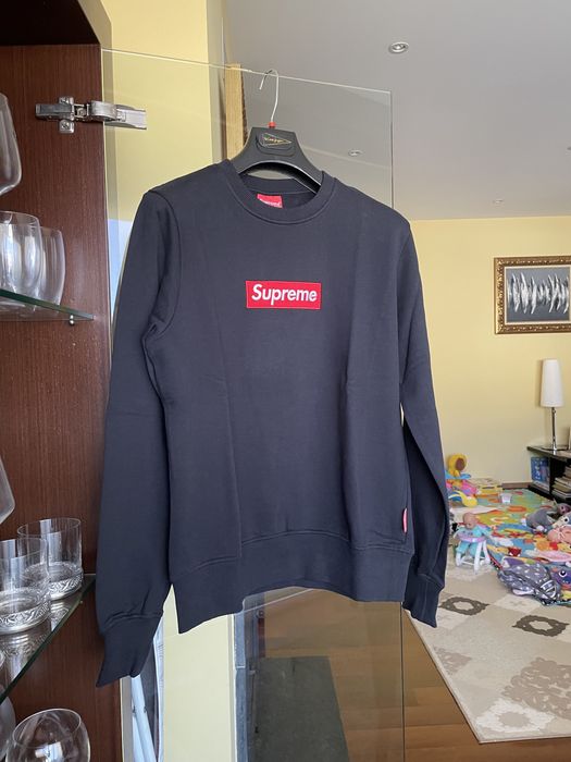 Sweat Supreme preta logo