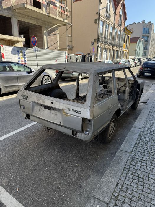 Vendo 2 Datsun Bluebird 910 2.0 Diesel (Ler anúncio)