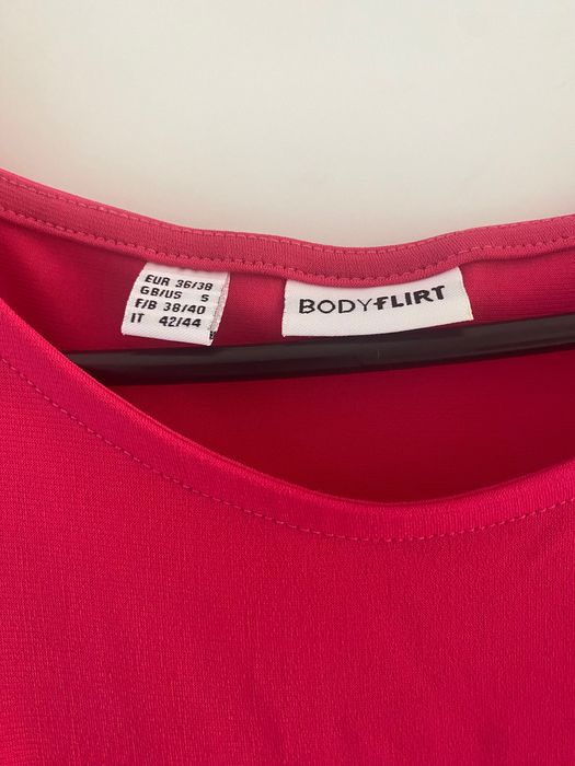 Długa sukienka na lato, kolor malinowy rozmiar 36/38