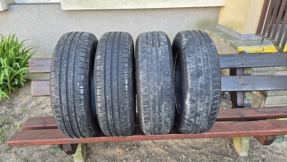 Opony Goodyear Efficient Grip. 2025 rok.