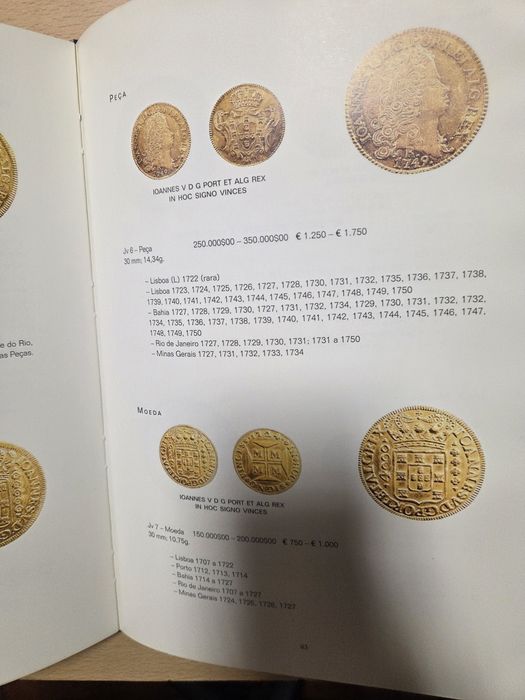 Livro Moedas Ouro