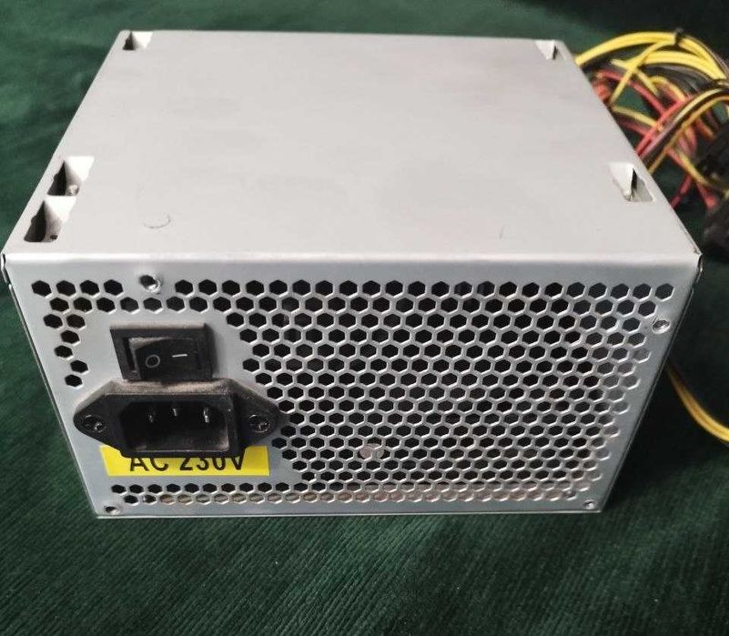 Блок живлення Logic Power Premium ATX-500W Блок питания.