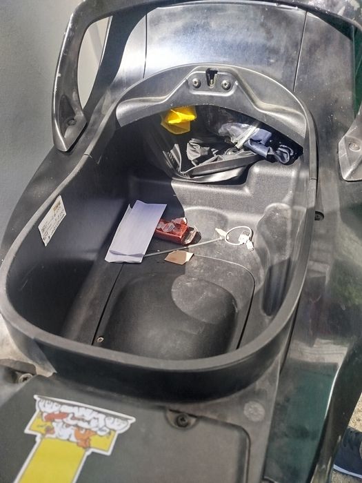 Piaggio x8 250CC