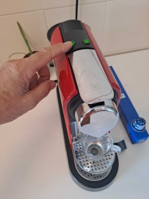 Máquina café Nespresso KRUPS CITIZ