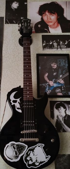 Електрогітара Cort CR-50