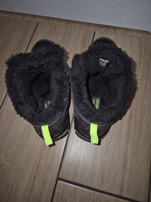 Buty zimowe 37 ocieplane