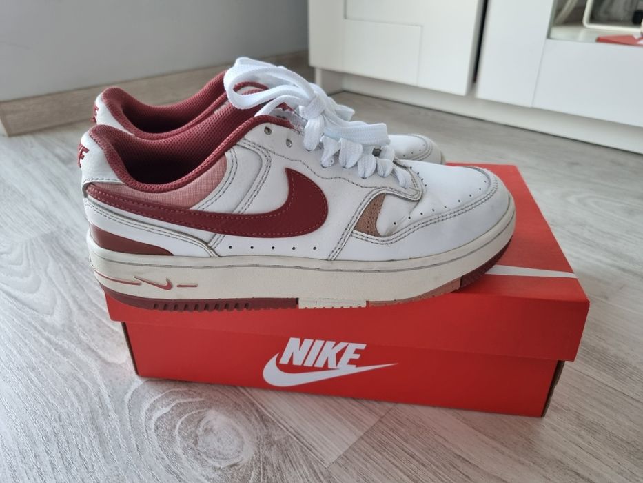 Buty dziewczęce Nike 38 ,24 cm