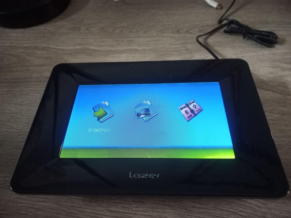 Ramka cyfrowa | Cyfrowy wyświetlacz na zdjęcia Lazer