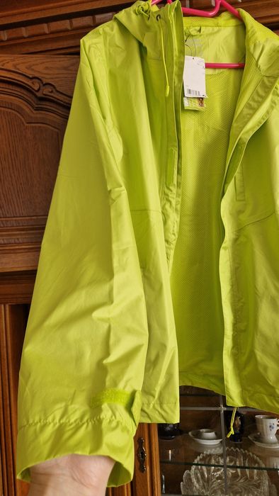 Куртка вітрова для спорту