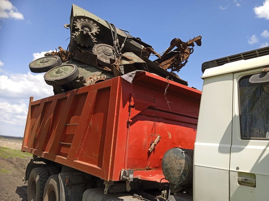 Продам ТАТРА 815 , 2005 года .