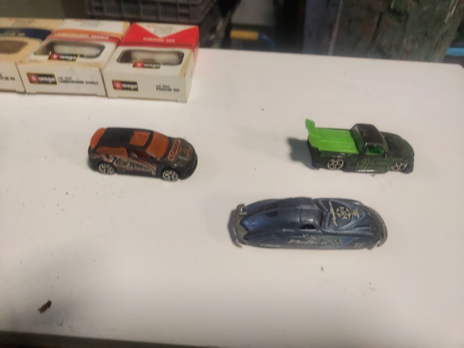 Lote de carros de corrida