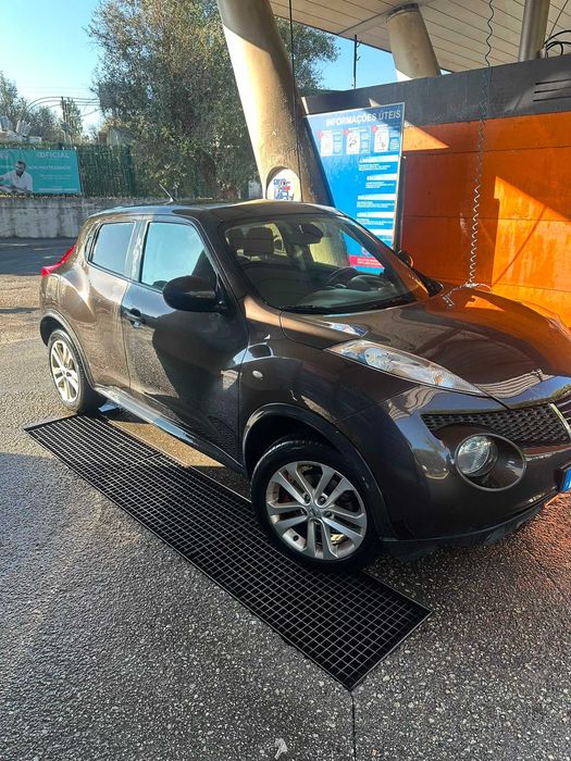 Espectacular Nissan Juke 1.5 dCi, versão Acenta, em estado irrepreensível