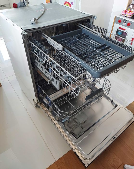 Zmywarka do zabudowy BEKO 60cm model DIN28320 błąd E01