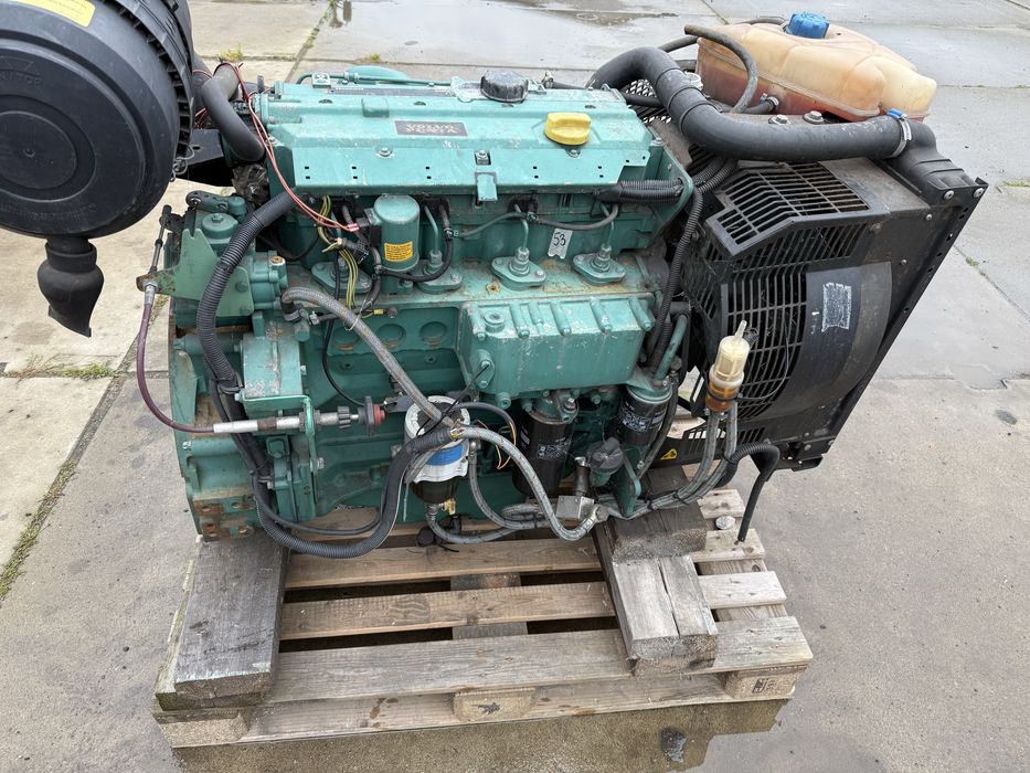 Silnik VOLVO PENTA TD520 GE koparka ładowarka przesiewacz