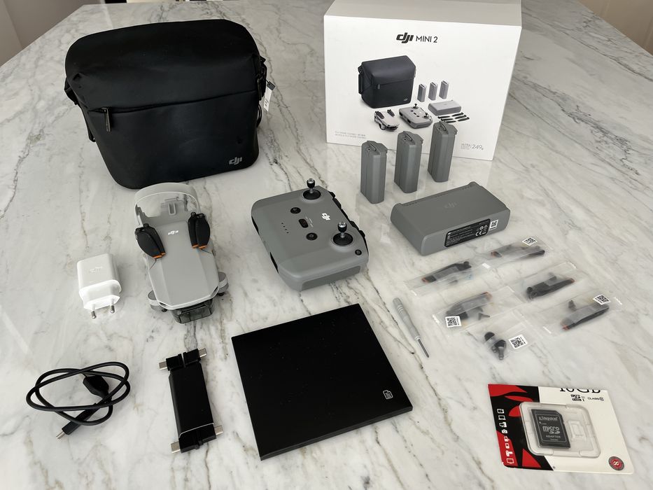DJI Mini 2 - Fly More Combo64175256144514120