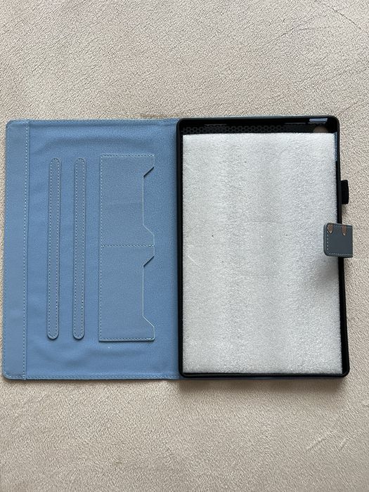 Чехол на планшет Lenovo