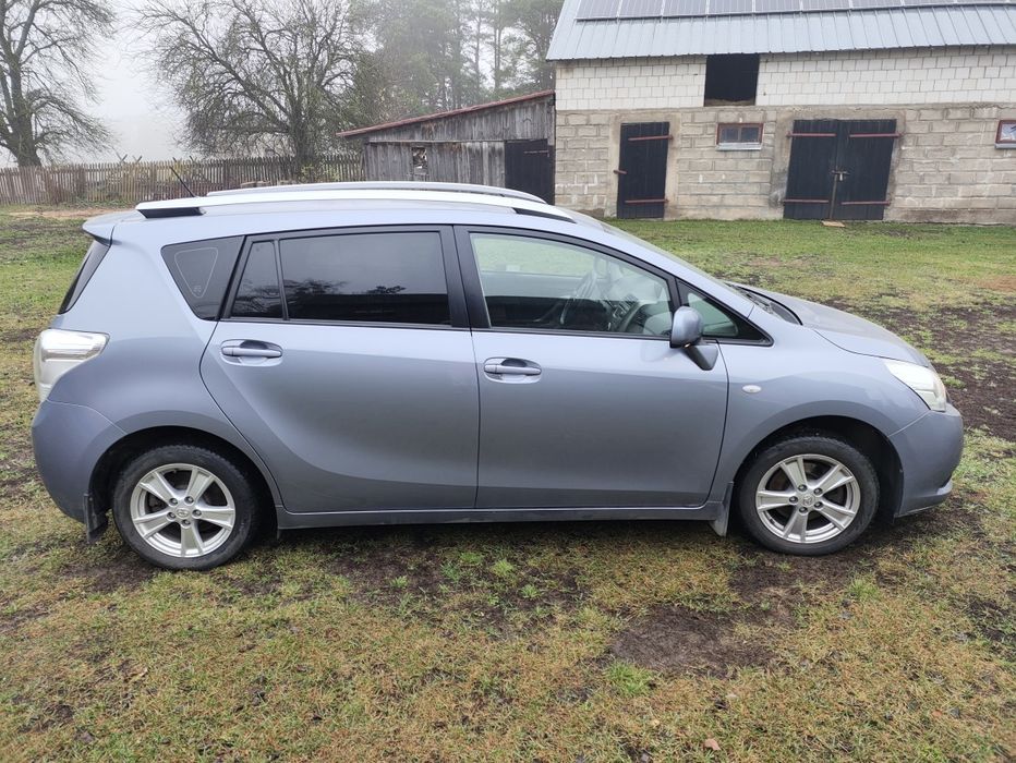Toyota Verso 1.8 Benzyna | 147 KM | 2009 r. | Niezawodny i Przestr