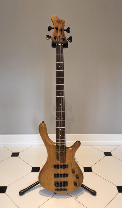 Gitara basowa Mayones BE4