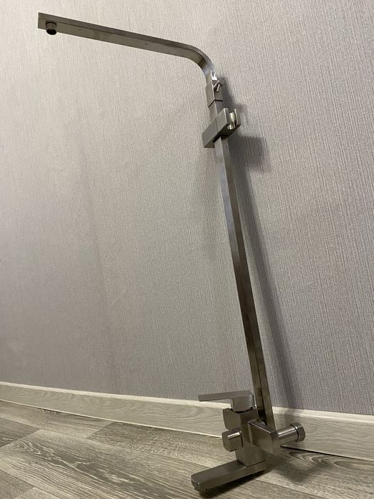 Змішувач ванноі кімнати FLEKO SS304