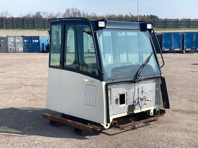 NOWA kabina do wozidła terex