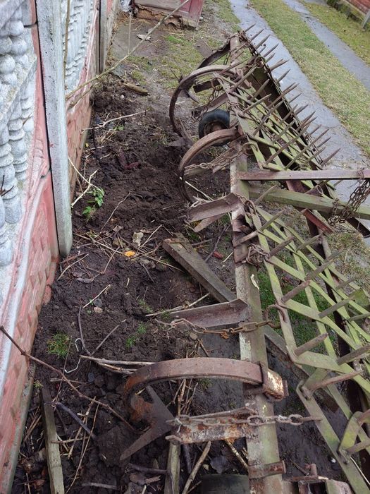 Культиватор з боронами