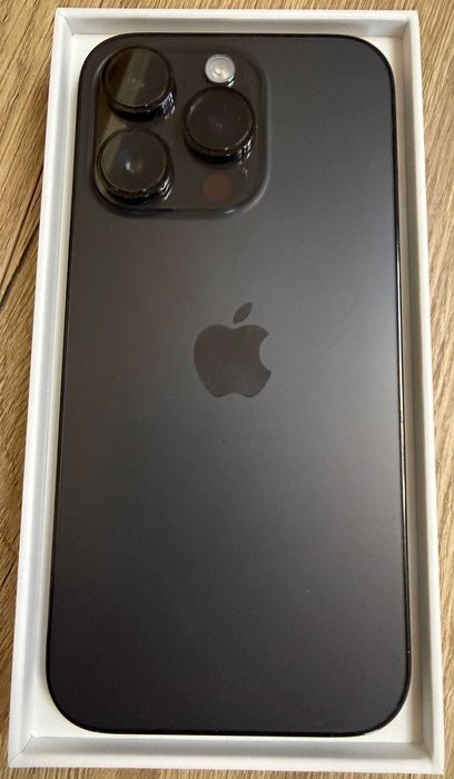 Apple iPhone 14 Pro Dual Sim z wbudowaną pamięcią 256GB z dodatkami