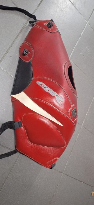 Capa de depósito cbr 600 f4i