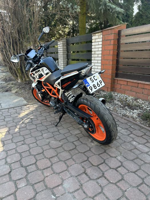 Ktm duke 390 z 2017r bardzo dobry stan