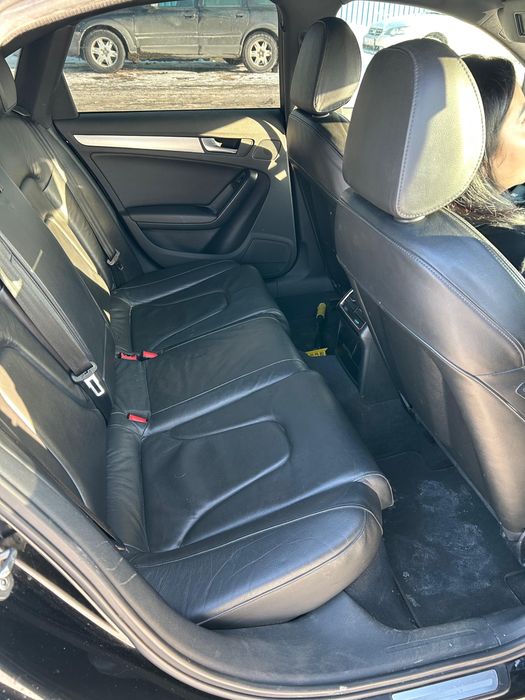 Audi A4B8  s-line , із s-line  sport підвіскою