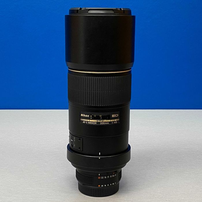 Nikon AF-S Nikkor 300mm f/4 D ED
