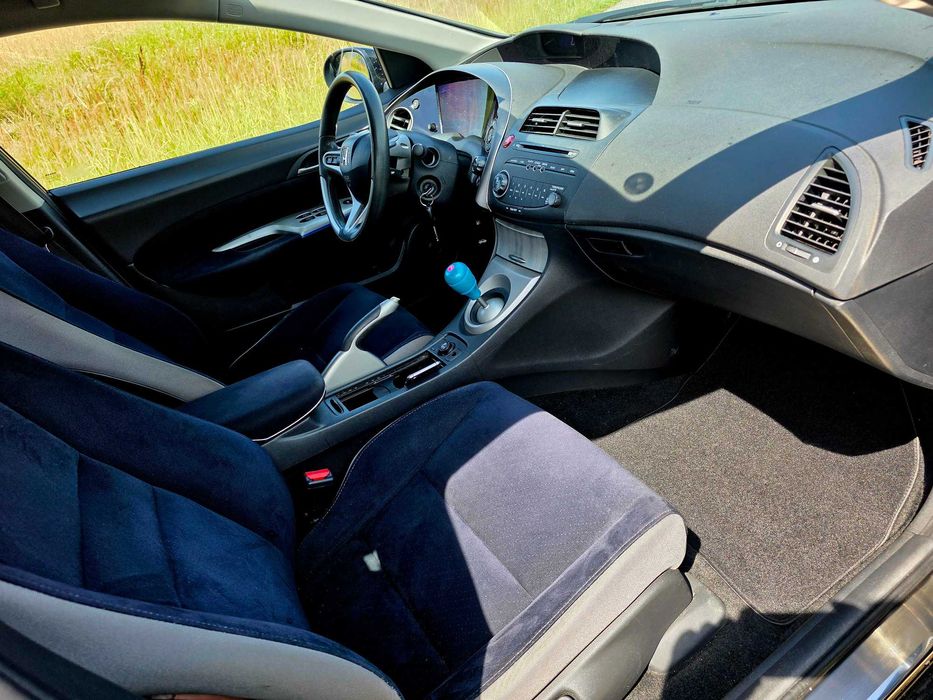 HONDA CIVIC 1.4 Tylko 131tkm klima hak 6 biegów SUPER STAN