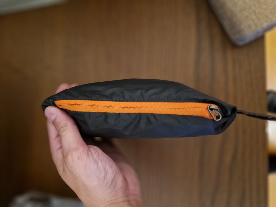 Calças e Casaco impermeável - tamanho XL