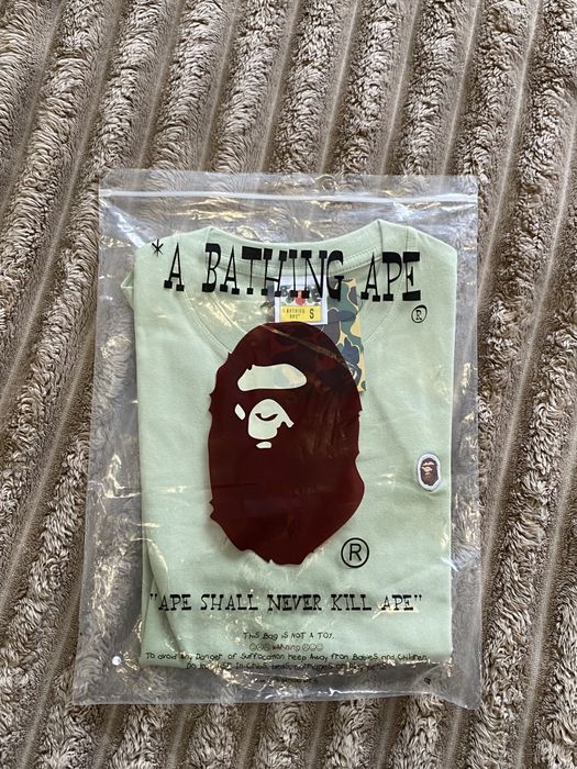 Футболка bape mini logo