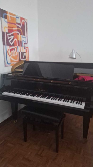 Piano de Cauda Acústico Kawai (Baby Grand) GM10