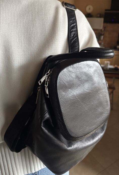 Рюкзак шкіряний чорний