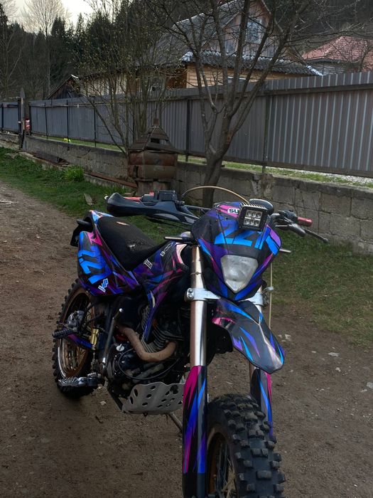 Мотоцикл ендуро sky bike